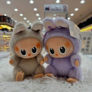 Alternative view of Labubu Monster Doll Pallet