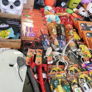 Alternative view of Halloween Pallets