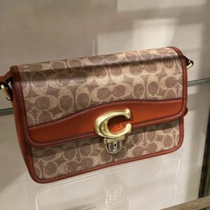 Alternative view of Original Handbags Starter Box