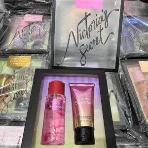 Alternative view of Victoria Secret Perfume Pallet