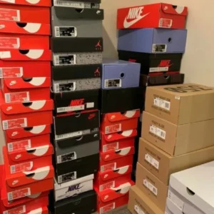 Wholesale Nike Sneakers – pallets