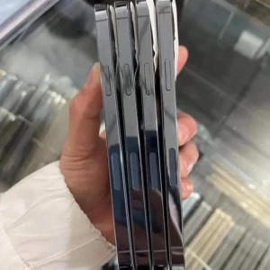 Alternative view of iPhone 12 Pro Max (US/A2342)